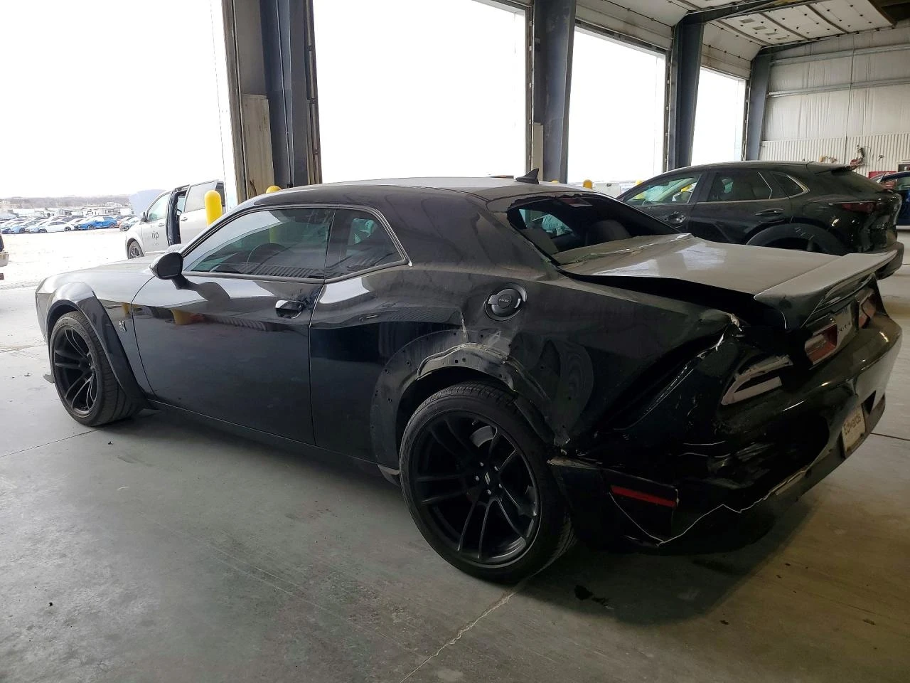 Dodge Challenger Dodg, снимка 2 - Автомобили и джипове - 54883207