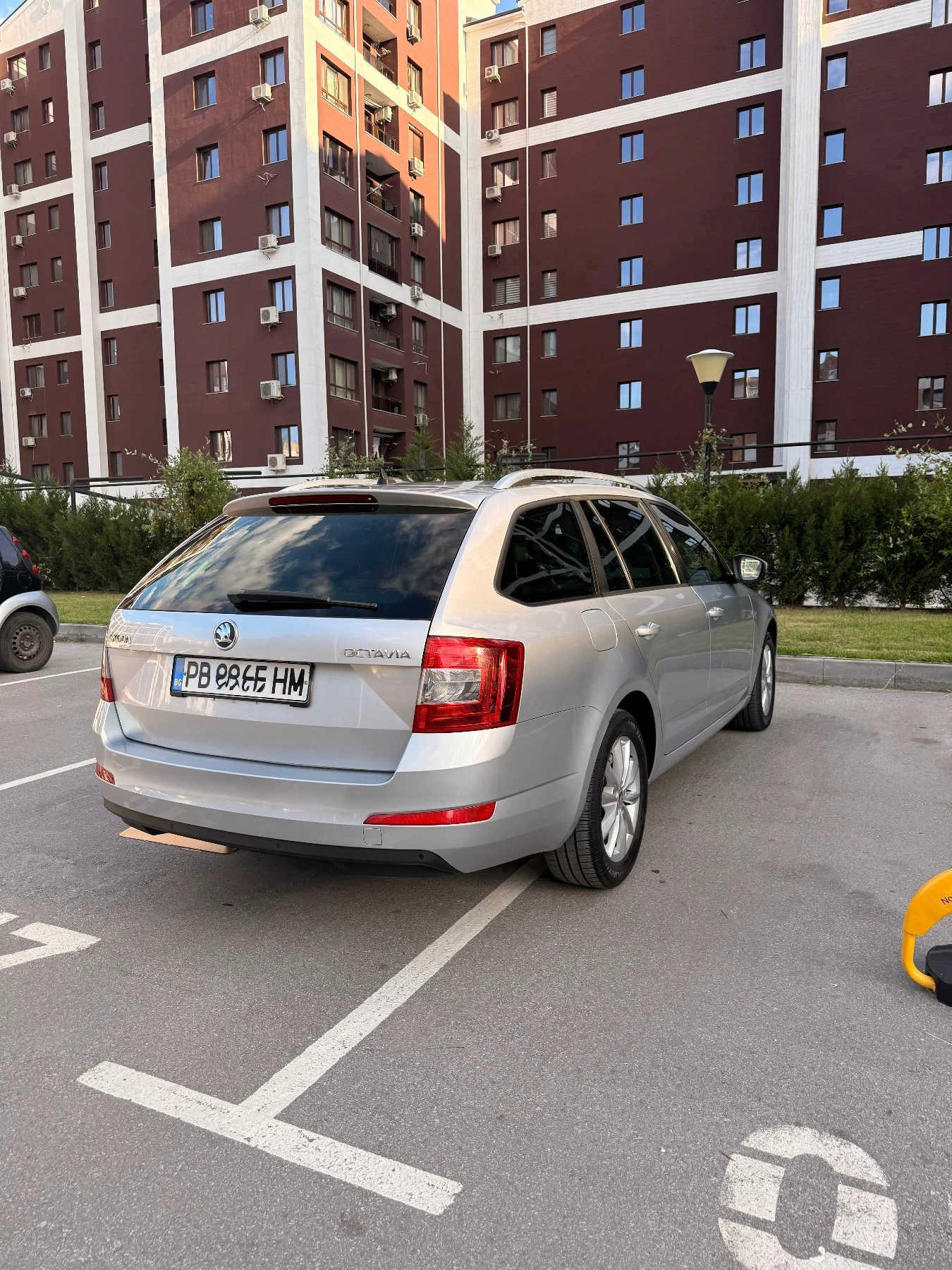 Skoda Octavia 1.6TDI /DSG/NAVI, снимка 5 - Автомобили и джипове - 54981969