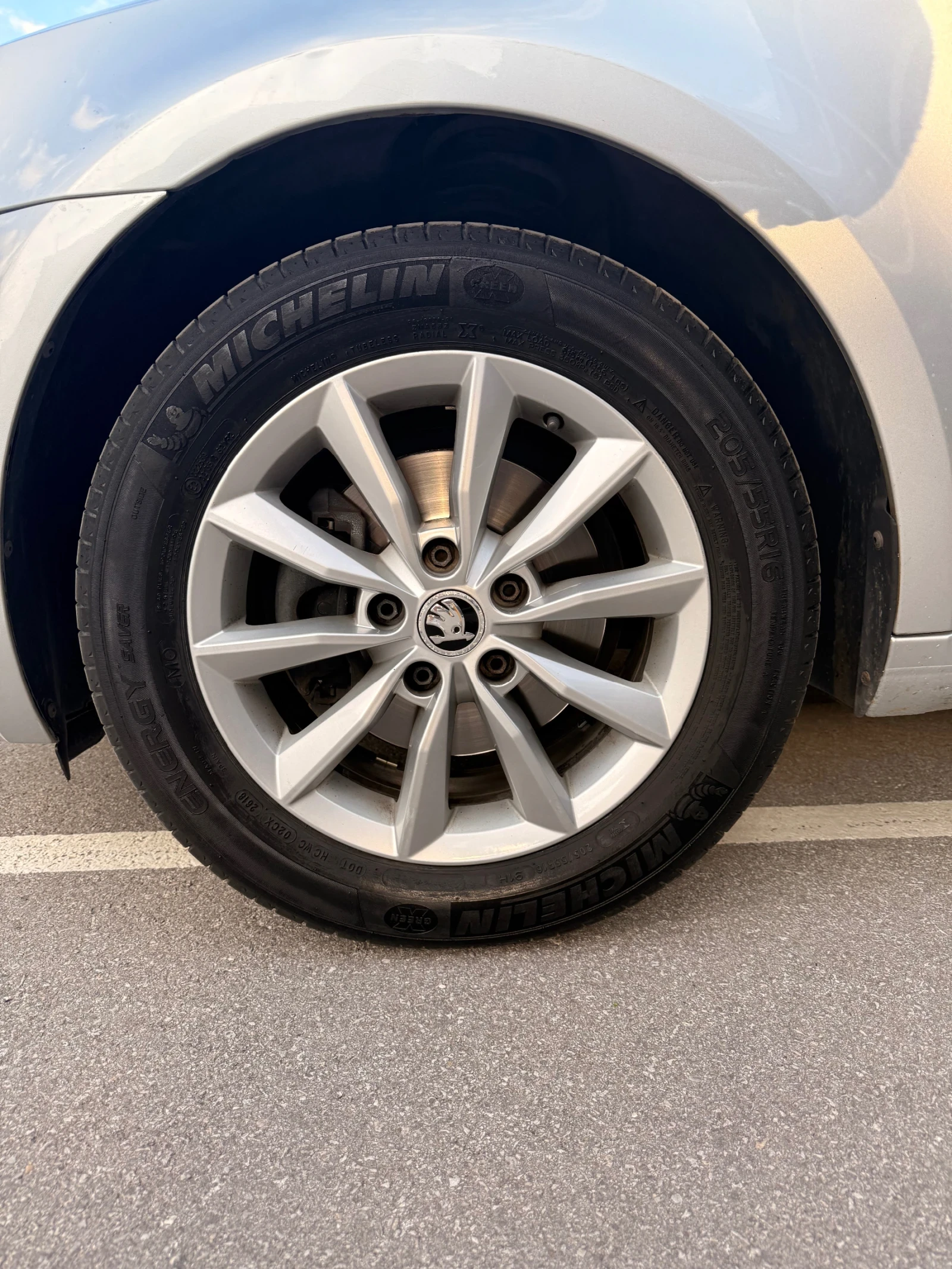 Skoda Octavia 1.6TDI /DSG/NAVI, снимка 7 - Автомобили и джипове - 54981969