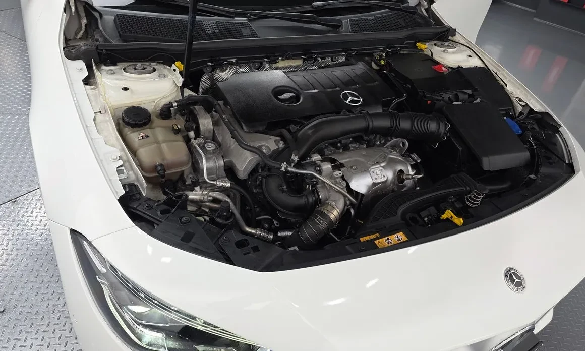 Mercedes-Benz CLA 250 4MATIC/AMG LINE/PANORAMA/360CAM/FULL, снимка 6 - Автомобили и джипове - 55220383