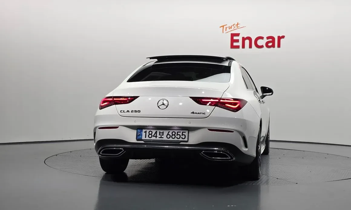 Mercedes-Benz CLA 250 4MATIC/AMG LINE/PANORAMA/360CAM/FULL, снимка 4 - Автомобили и джипове - 55220383