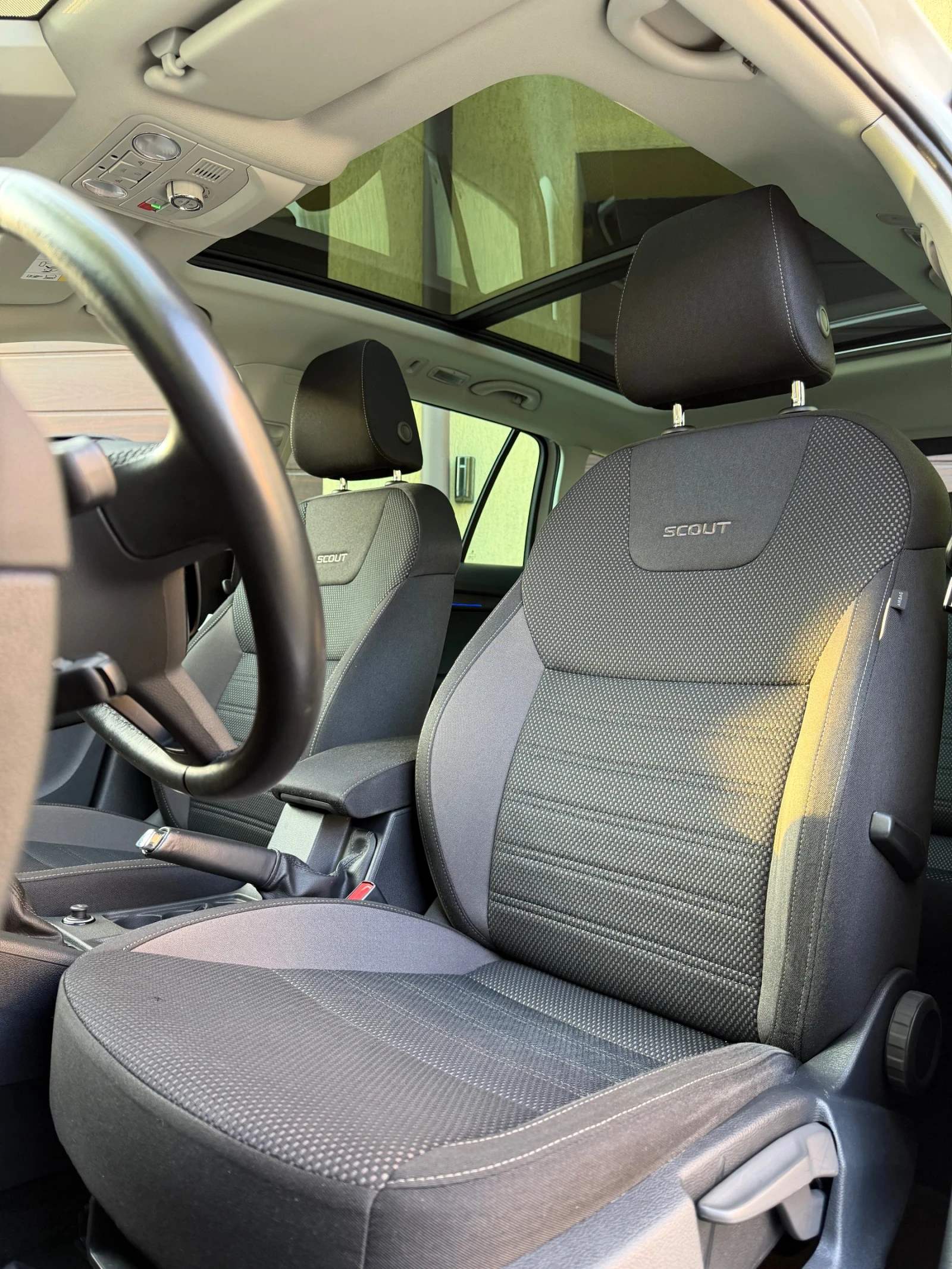Skoda Octavia SCOUT 4X4 2.0TDI-150ps. Пълна Сервизна История!, снимка 7 - Автомобили и джипове - 55596769