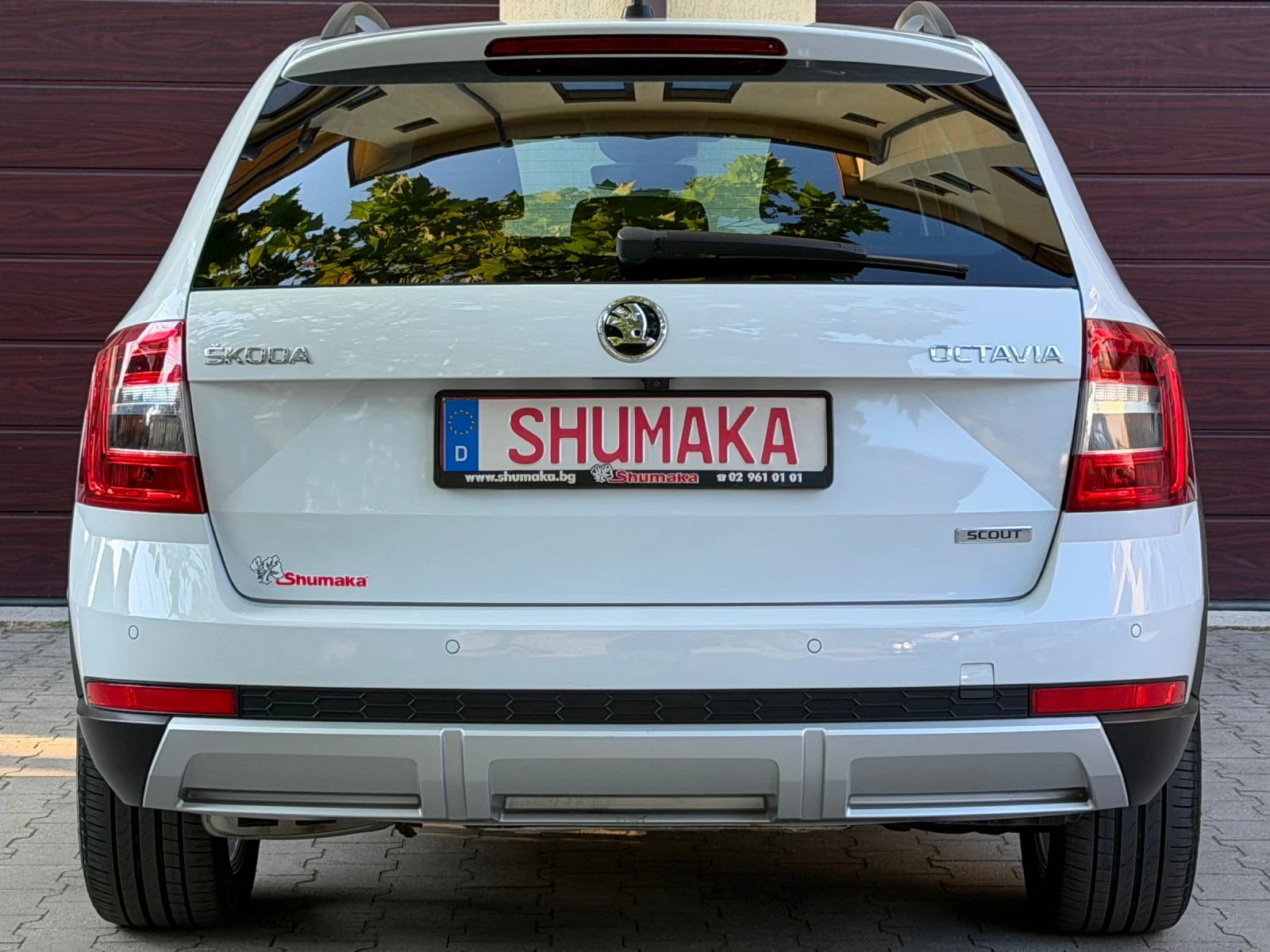 Skoda Octavia SCOUT 4X4 2.0TDI-150ps. Пълна Сервизна История!, снимка 6 - Автомобили и джипове - 55596769