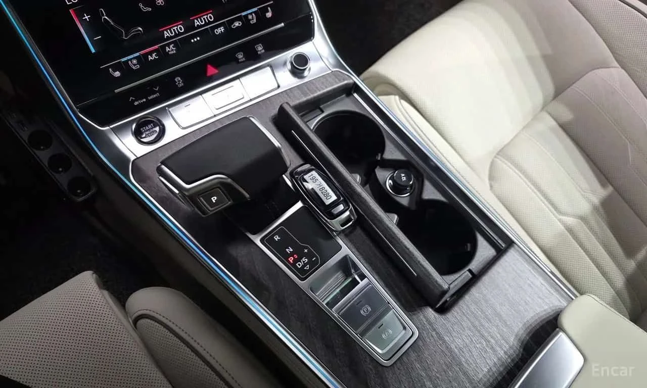 Audi A7 * 55 TFSI Quattro Premium * ОПЦИЯ ЗА ФИНАНСИРАНЕ, снимка 9 - Автомобили и джипове - 55615038