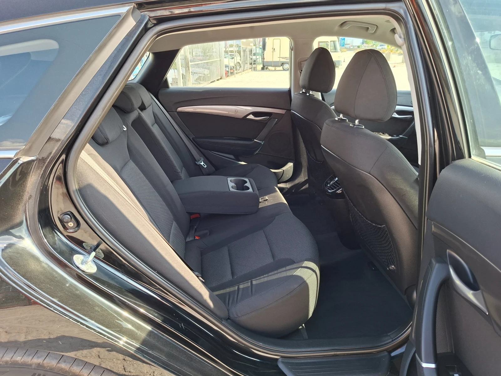 Hyundai I40 1.7d-136��/197.000��/������/�������� | Mobile.bg � ����������� 13