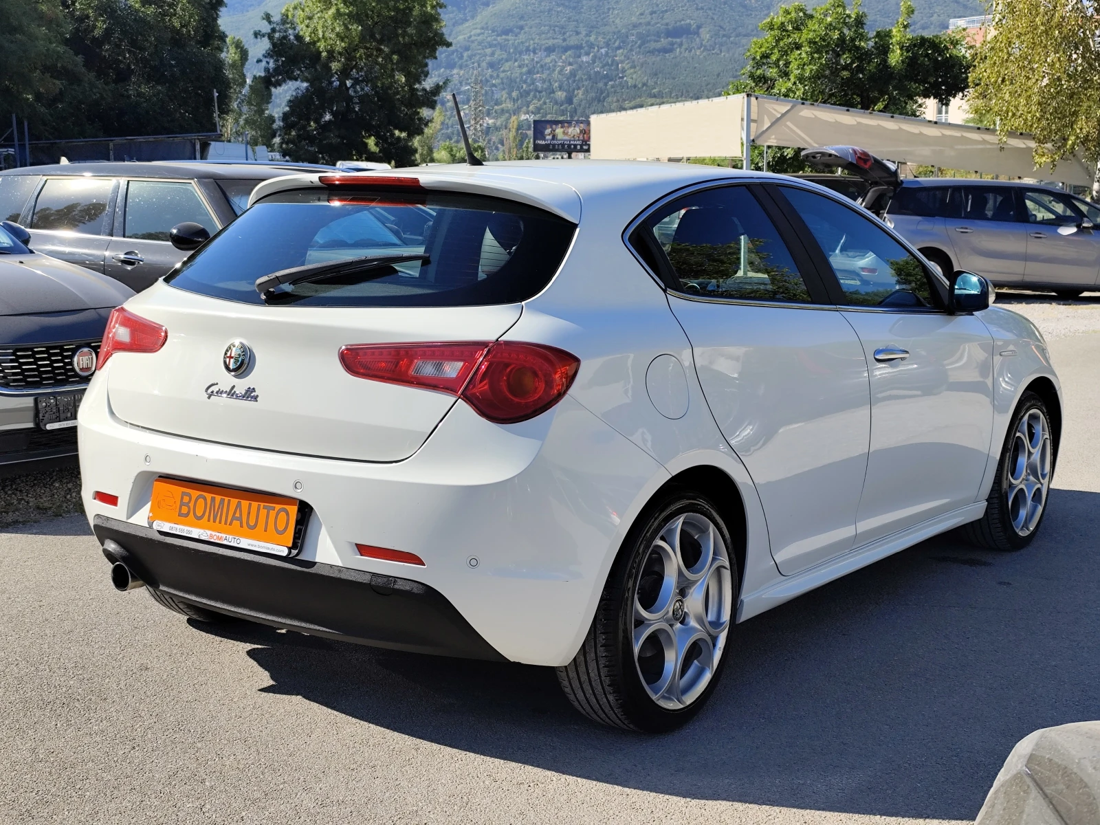 Alfa Romeo Giulietta 1.4i* EURO5A* LED* 120k.c.*  | Mobile.bg � ����������� 4