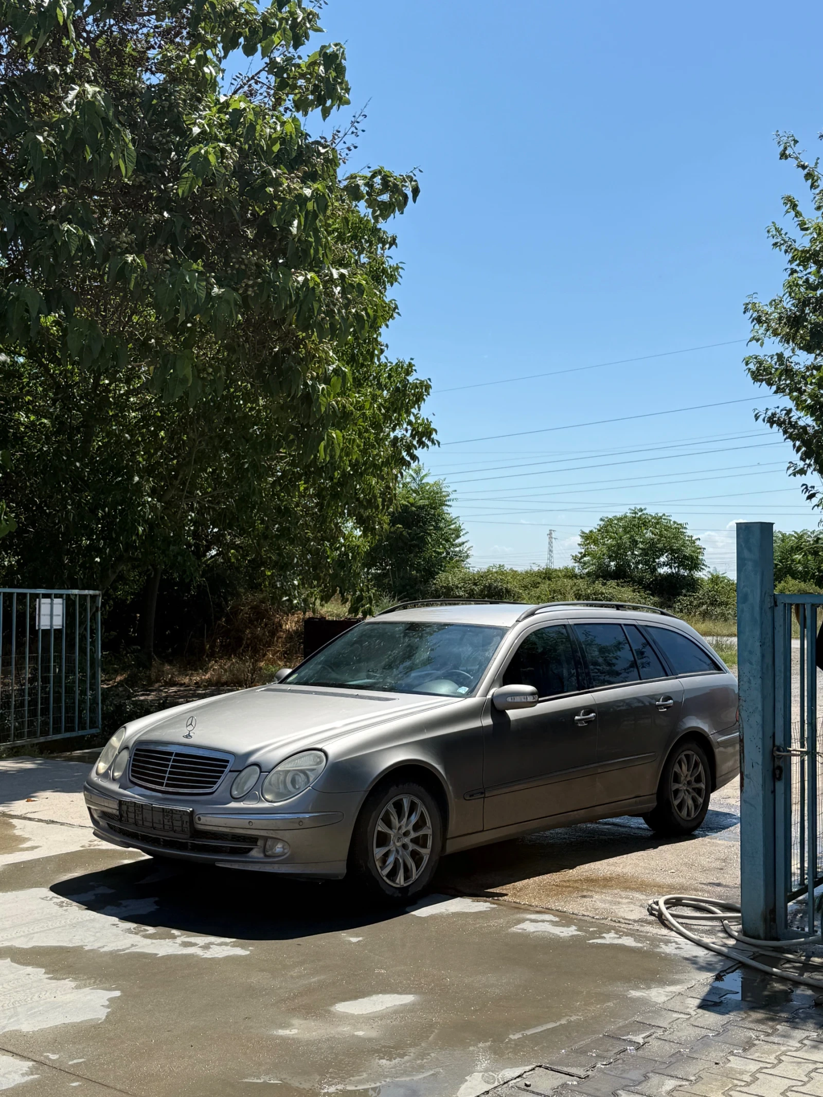 Mercedes-Benz E 270, снимка 12 - Автомобили и джипове - 55806116