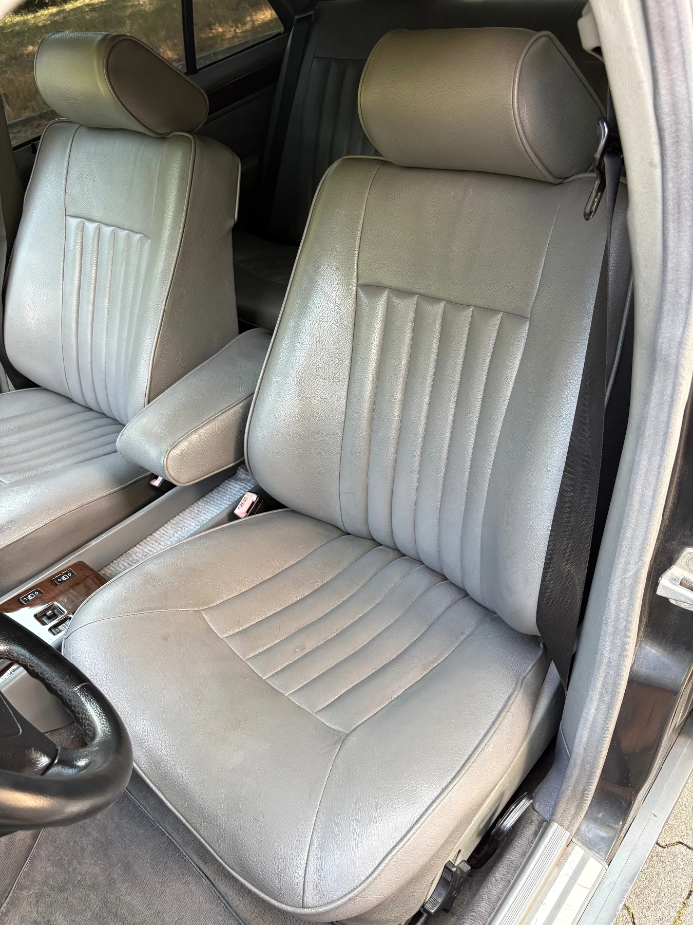 Mercedes-Benz 124, снимка 7 - Автомобили и джипове - 55927139