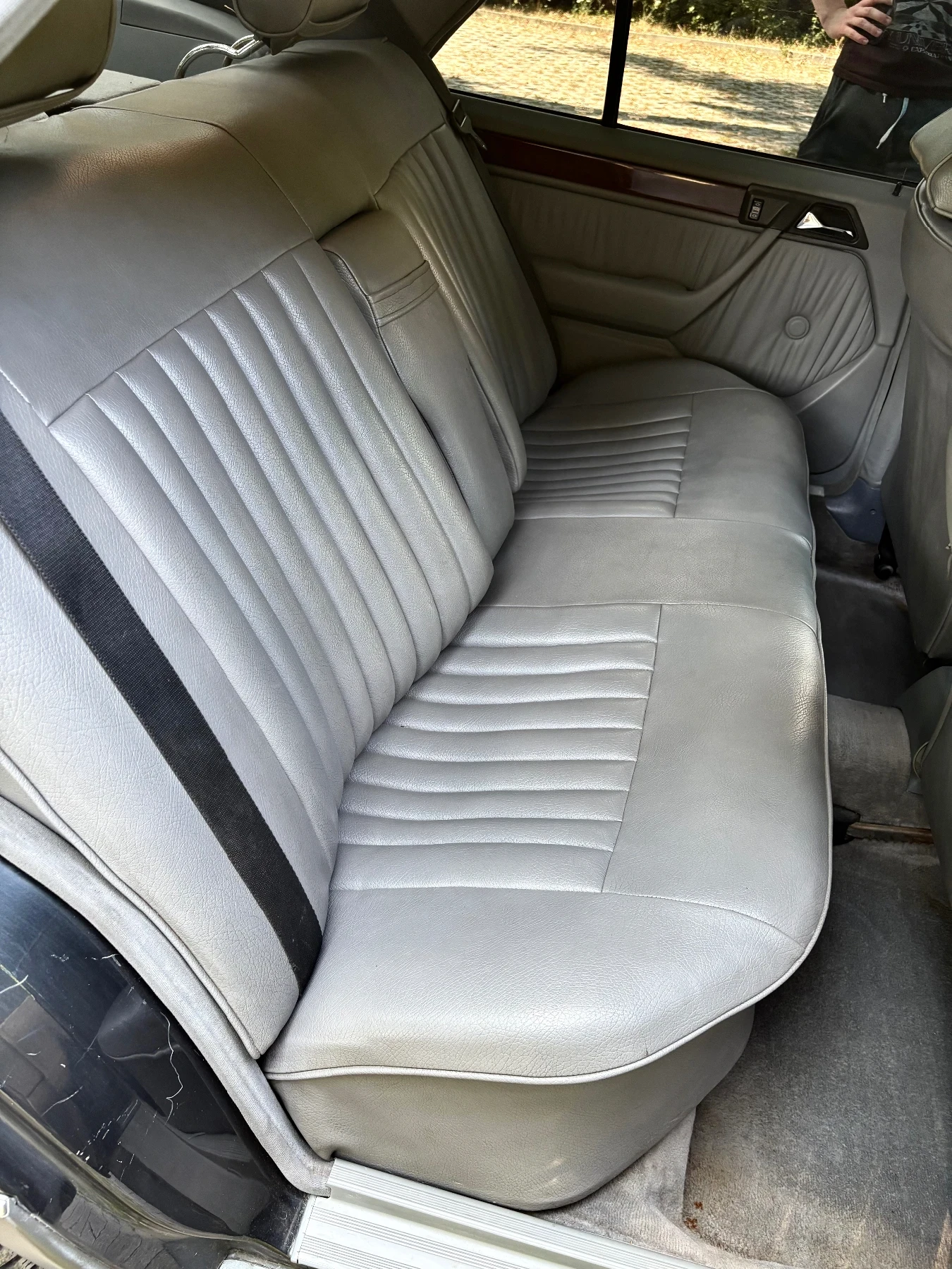 Mercedes-Benz 124, снимка 11 - Автомобили и джипове - 55927139