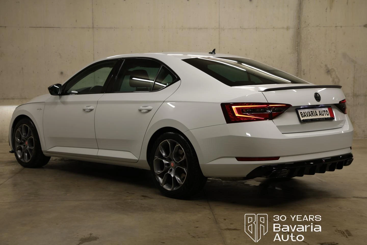 Skoda Superb 2.0 TDI DSG 4x4 Laurin&Kllement | Mobile.bg � ����������� 2