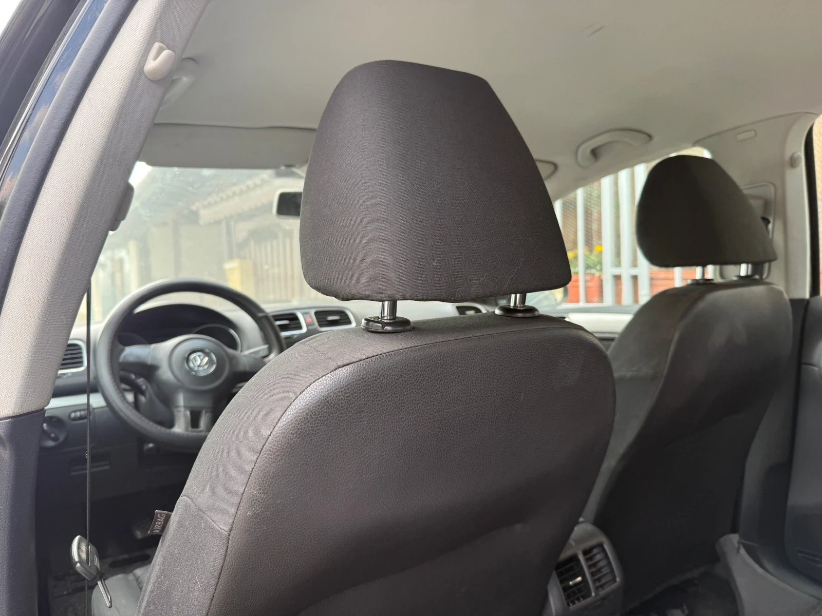 VW Golf, снимка 4 - Автомобили и джипове - 56164069