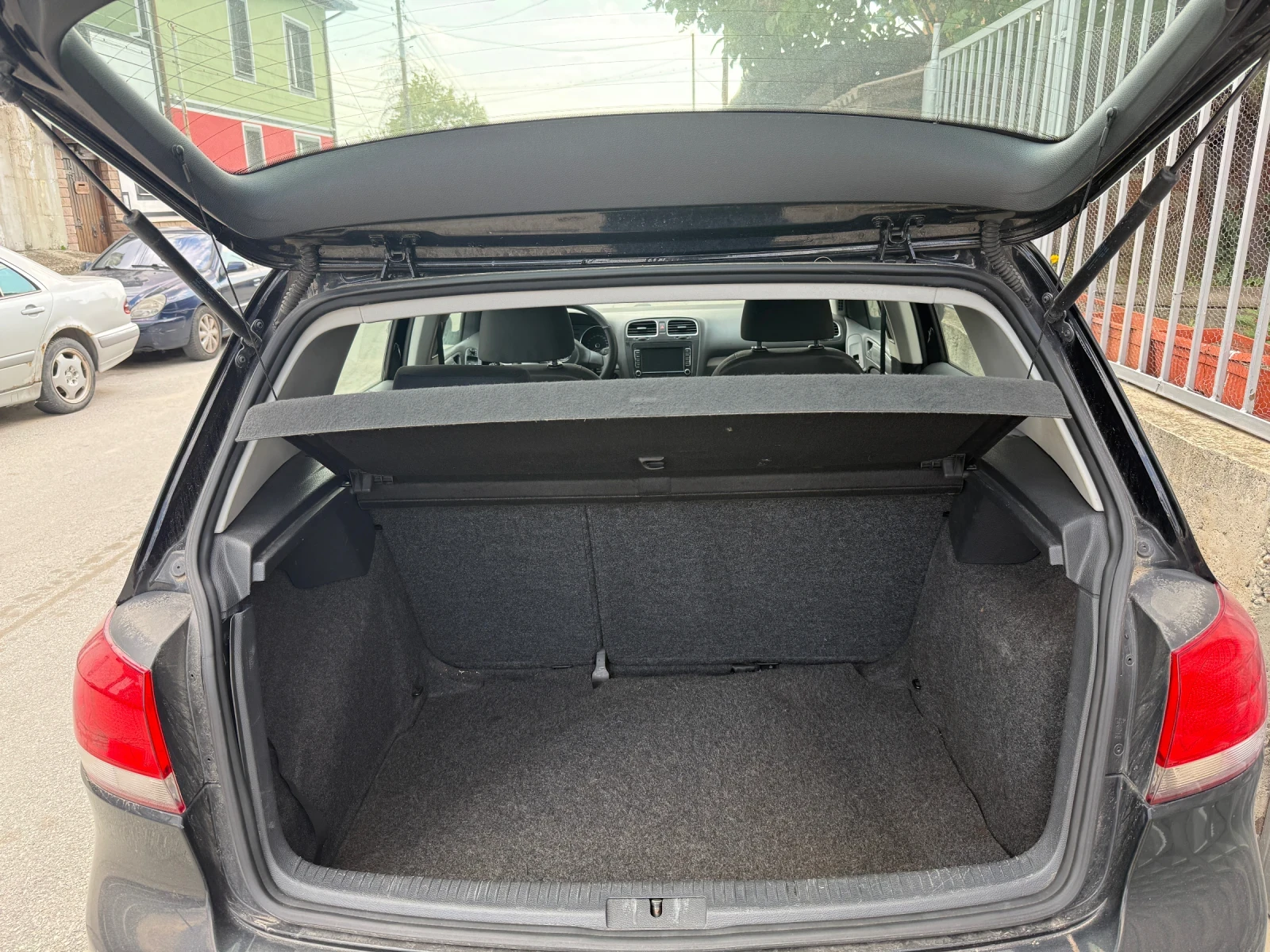 VW Golf, снимка 12 - Автомобили и джипове - 56164069