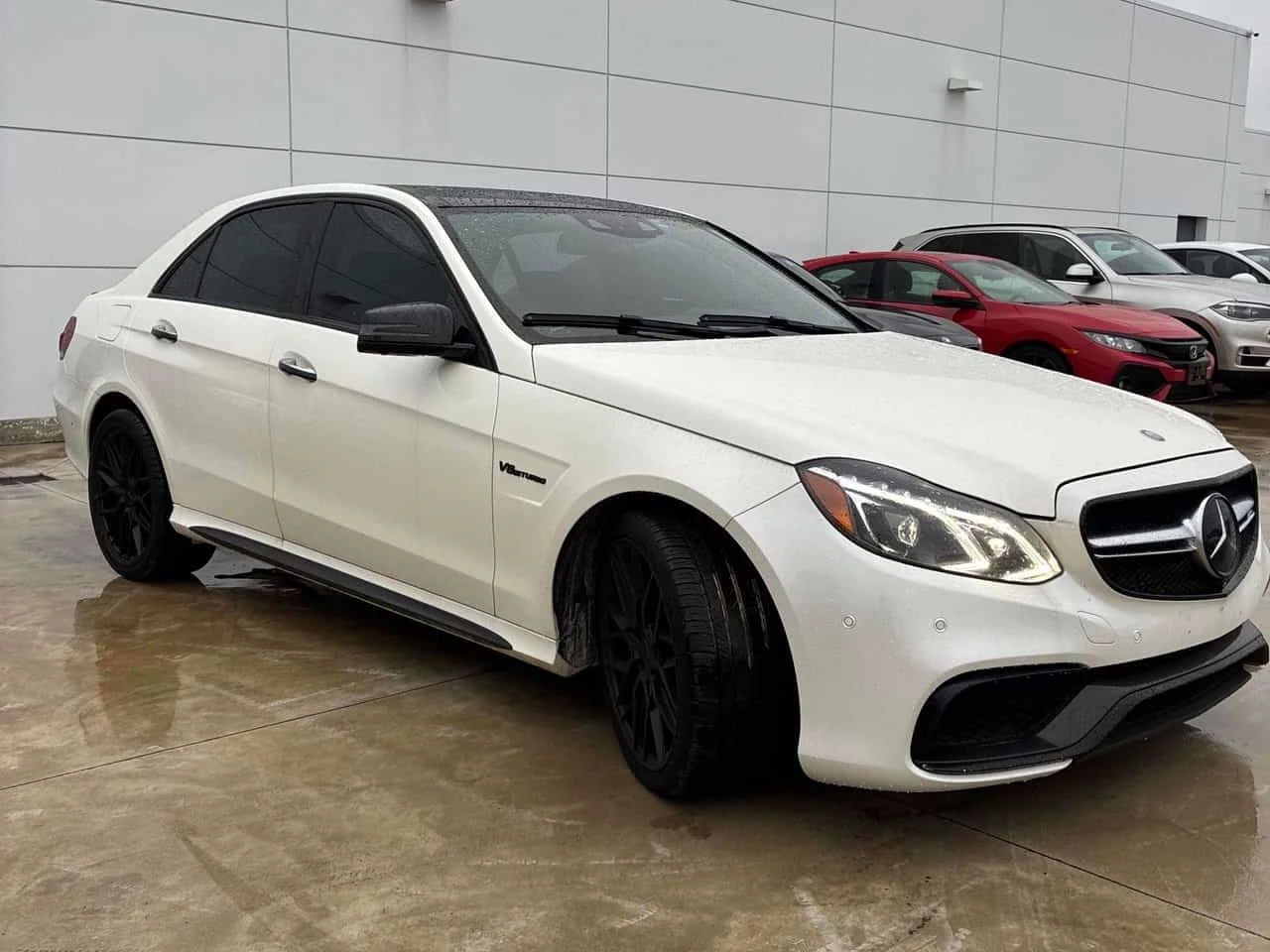 Mercedes-Benz E 63 AMG * E 63 S Model * CARFAX * ОПЦИЯ ЗА ФИНАНСИРАНЕ, снимка 3 - Автомобили и джипове - 56254409