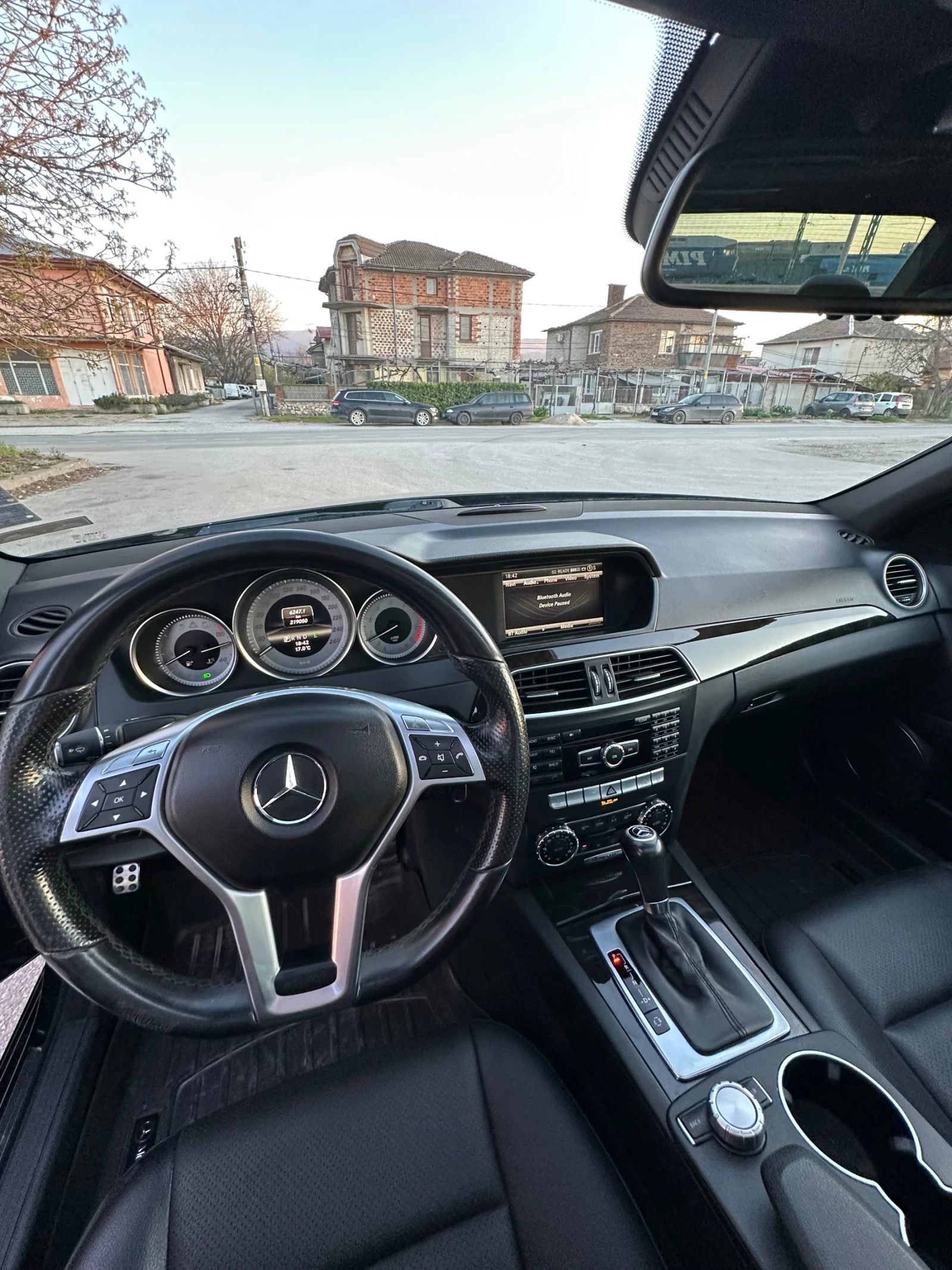 Mercedes-Benz C 350 AMG 4MATIC, снимка 6 - Автомобили и джипове - 56317059