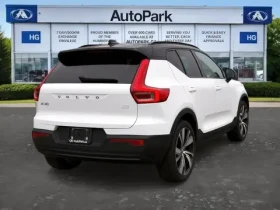 Volvo XC40 Recharge Pure Electric | ПАНОРАМА | 360 КАМЕРА | , снимка 4