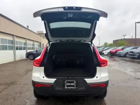 Volvo XC40 Recharge Pure Electric | ПАНОРАМА | 360 КАМЕРА | , снимка 17