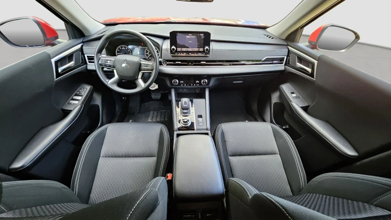 Mitsubishi Outlander 2.5 , снимка 9 - Автомобили и джипове - 45899964