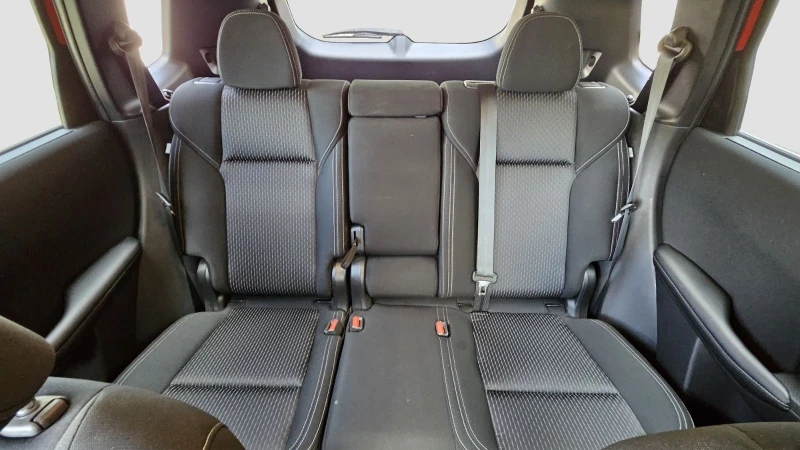 Mitsubishi Outlander 2.5 , снимка 12 - Автомобили и джипове - 45899964