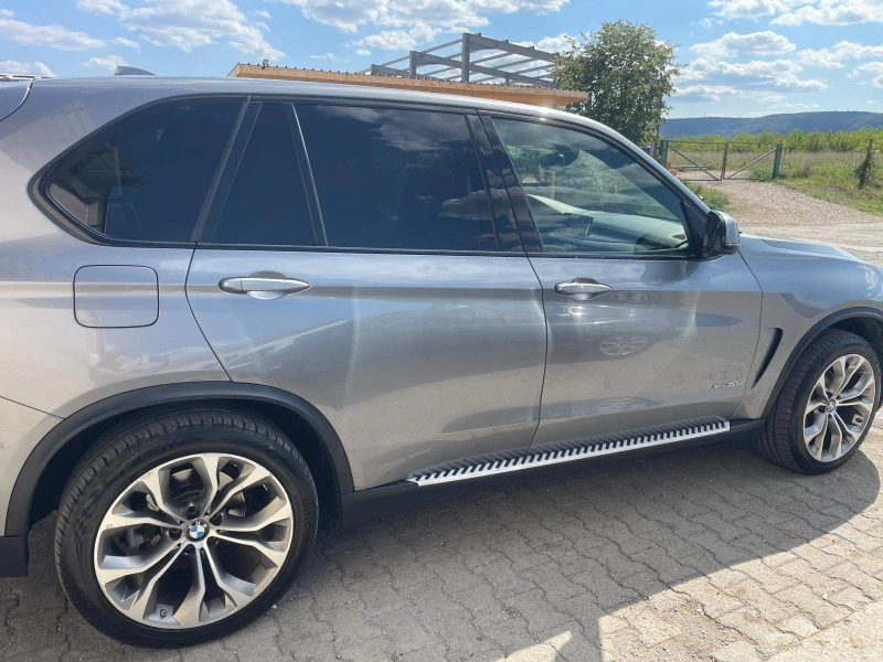 BMW X5 Drive 30 D, снимка 3 - Автомобили и джипове - 47335401