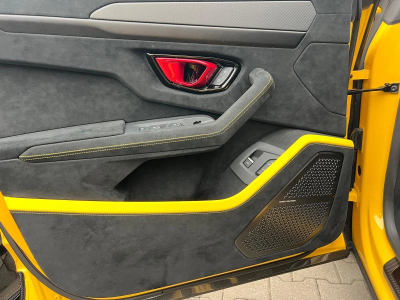 Lamborghini Urus Performante = NEW= Full Carbon Гаранция, снимка 6 - Автомобили и джипове - 48065424