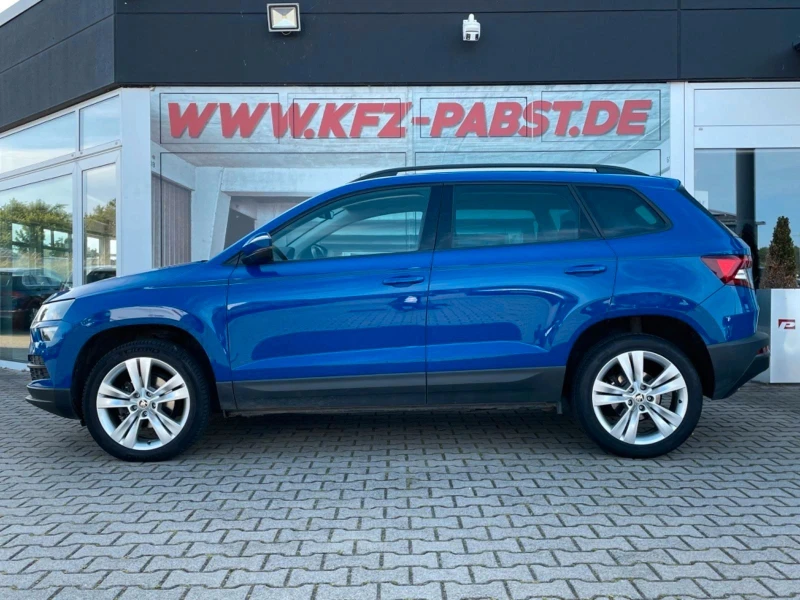 Skoda Karoq 2.0 TDI Style ACC * Панорама * Дистроник * Лейн Ас, снимка 4 - Автомобили и джипове - 49259130