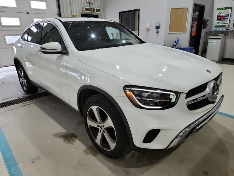 Mercedes-Benz GLC * 300 * CARFAX * БЕЗ ПЪРВОНАЧАЛНА ВНОСКА, снимка 2 - Автомобили и джипове - 52967369