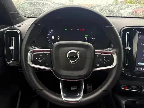 Volvo XC40 Recharge Pure Electric | ПАНОРАМА | 360 КАМЕРА | , снимка 10 - Автомобили и джипове - 54915094