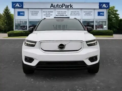 Volvo XC40 Recharge Pure Electric | ПАНОРАМА | 360 КАМЕРА | , снимка 6 - Автомобили и джипове - 54915094