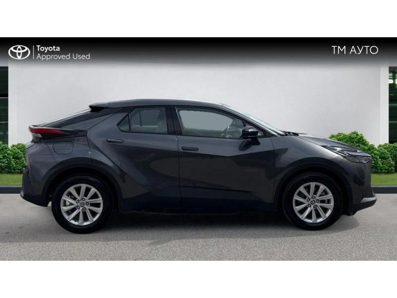 Toyota C-HR 2.0 PHEV COOL, снимка 16 - Автомобили и джипове - 55474259