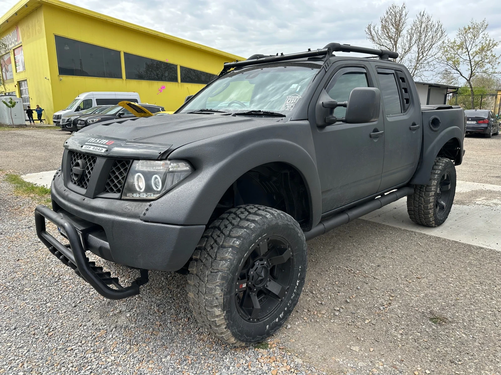 Nissan Navara  - изображение 6