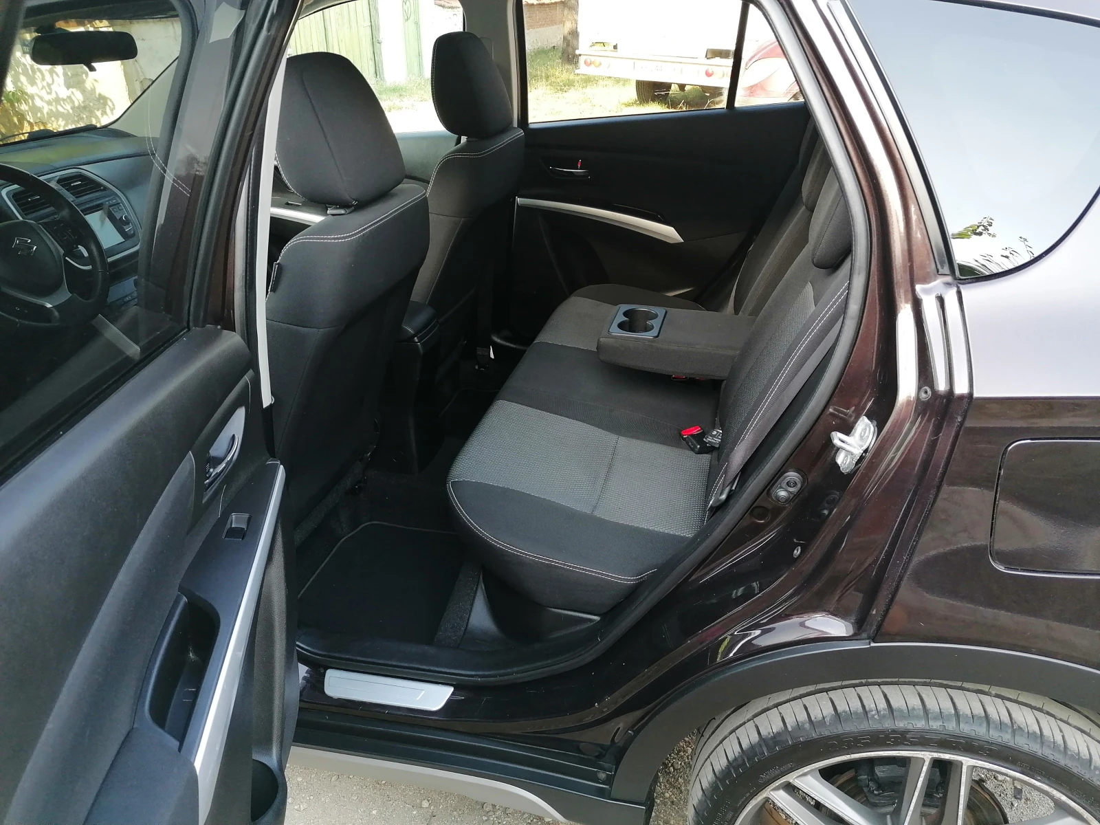 Suzuki SX4 S-Cross 1.6i-a   KEYLESS-Go | Mobile.bg   13