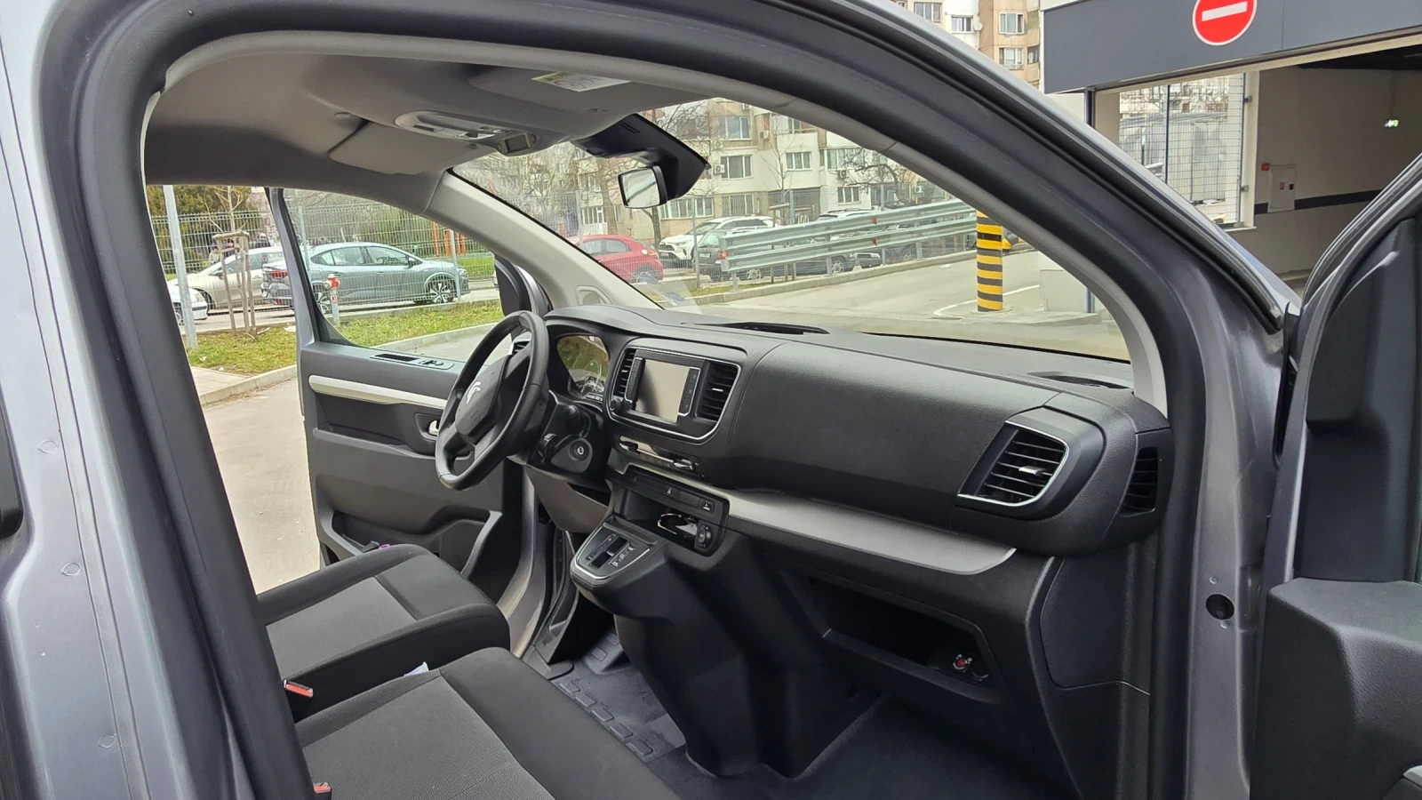 Citroen Spacetourer XL Business Elecrique 9 местен - изображение 7