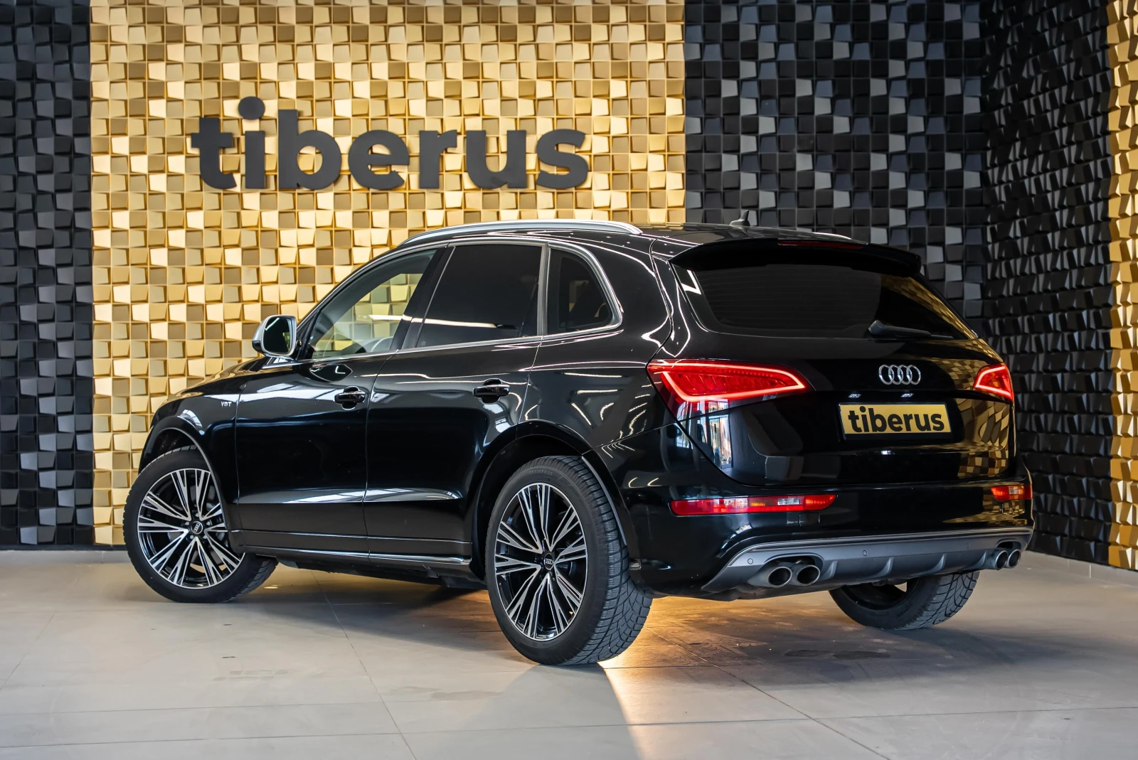 Audi SQ5 Quattro, снимка 2 - Автомобили и джипове - 53764089