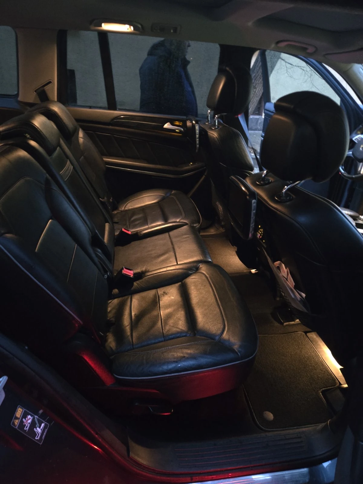 Mercedes-Benz GL GL350, снимка 9 - Автомобили и джипове - 54205956