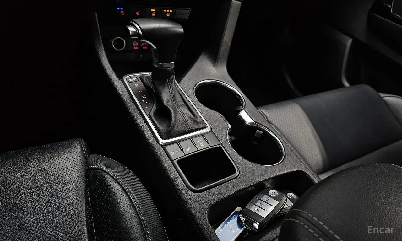 Kia Sportage 4th Generation 2.0 Diesel 4WD , снимка 9 - Автомобили и джипове - 54644826