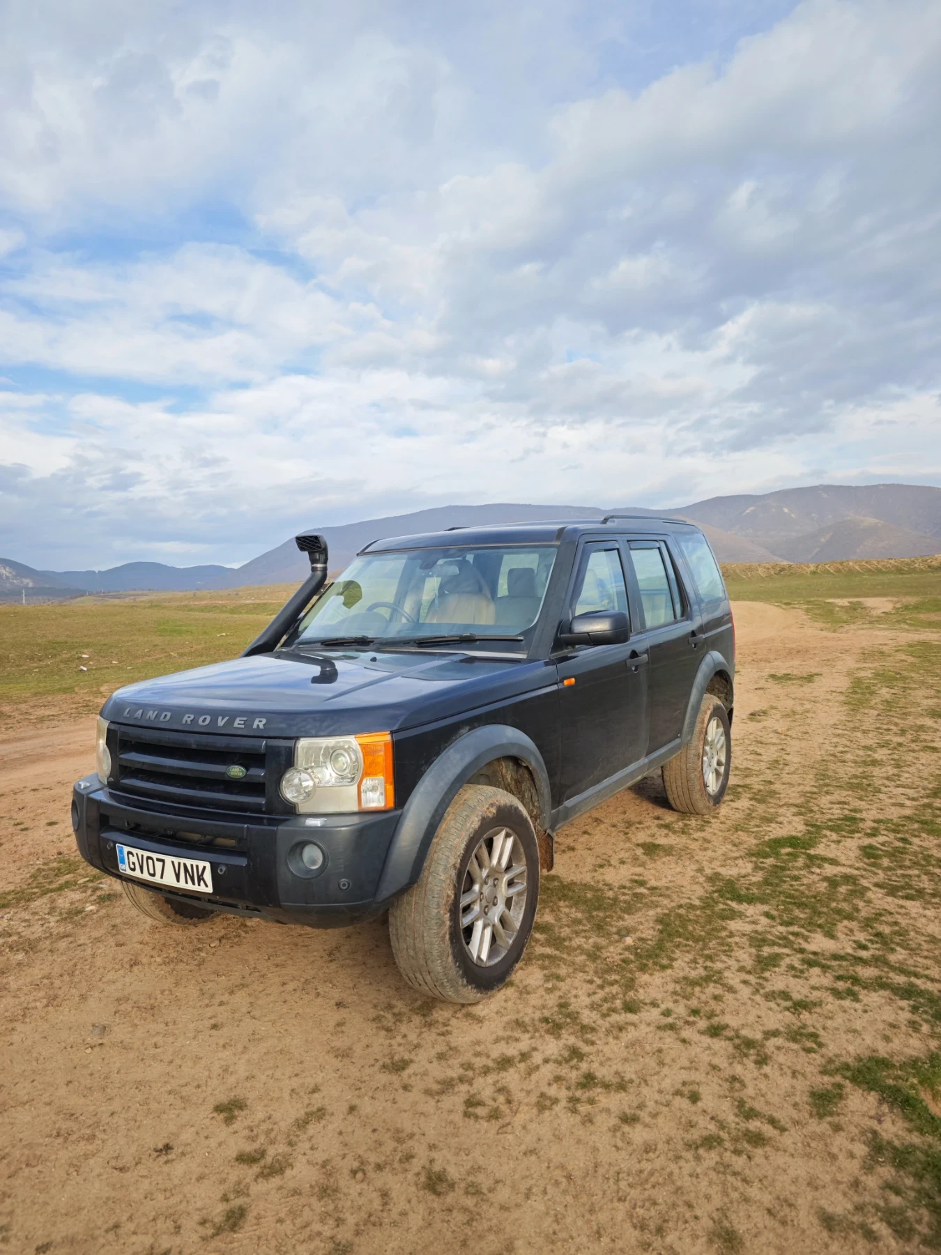 Land Rover Discovery, снимка 2 - Автомобили и джипове - 55651063