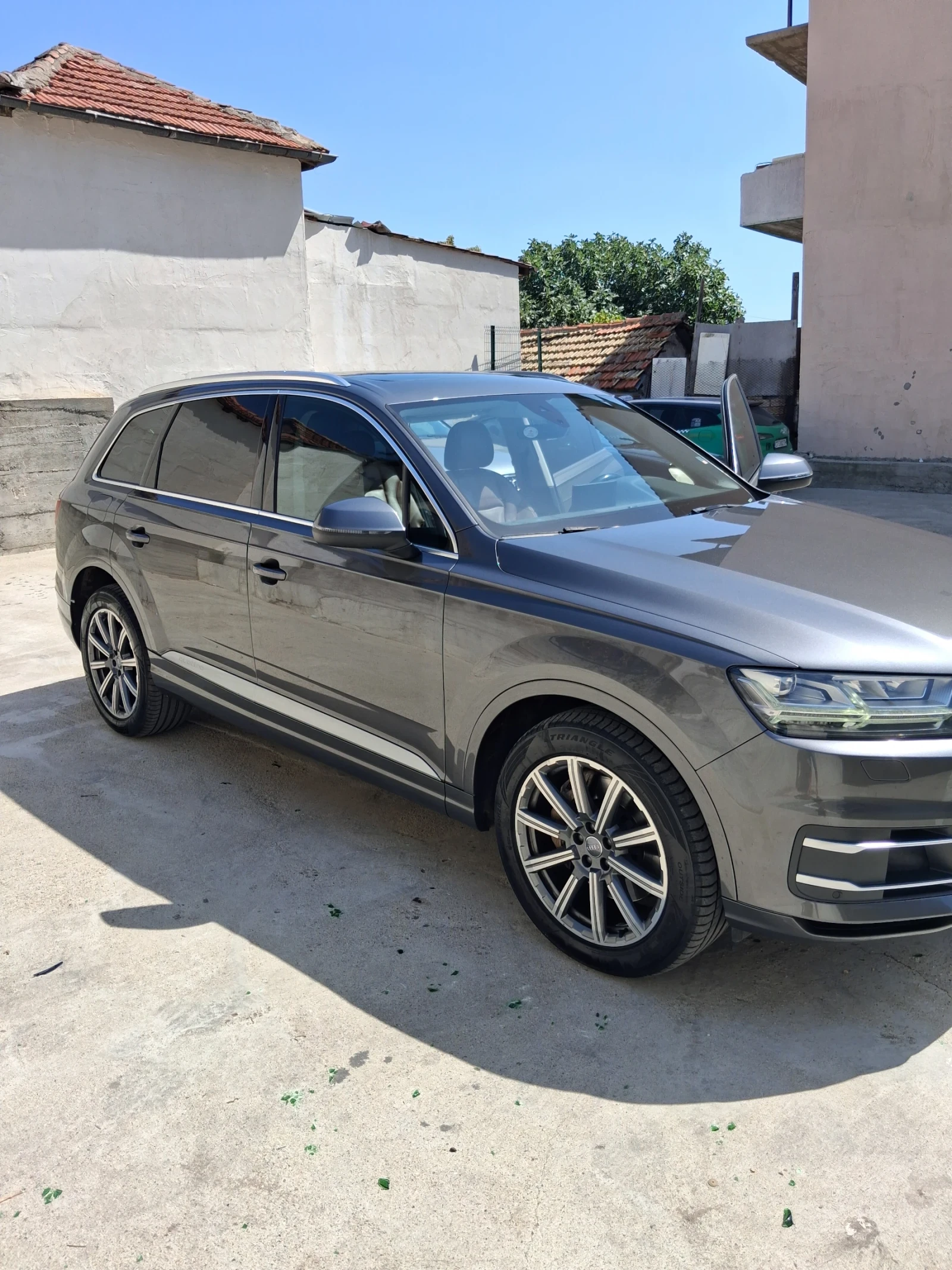 Audi Q7 3, 0, снимка 2 - Автомобили и джипове - 56001953
