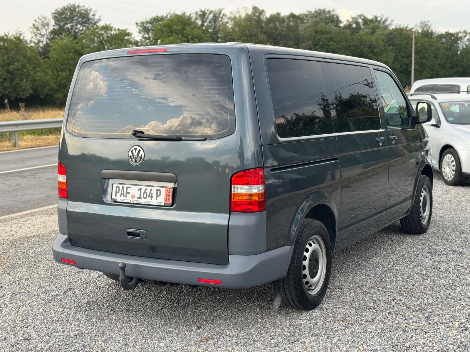 VW T5 2.5TDI* Пътнически* Климатик* 6ск* , снимка 4 - Бусове и автобуси - 55825835