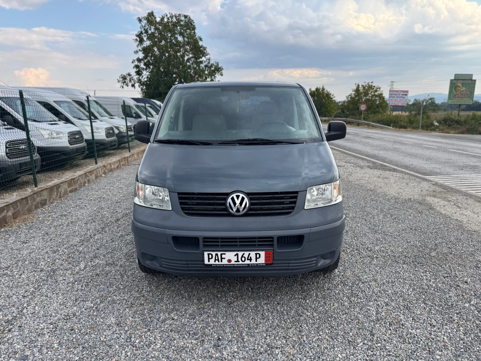 VW T5 2.5TDI* Пътнически* Климатик* 6ск* , снимка 2 - Бусове и автобуси - 55825835