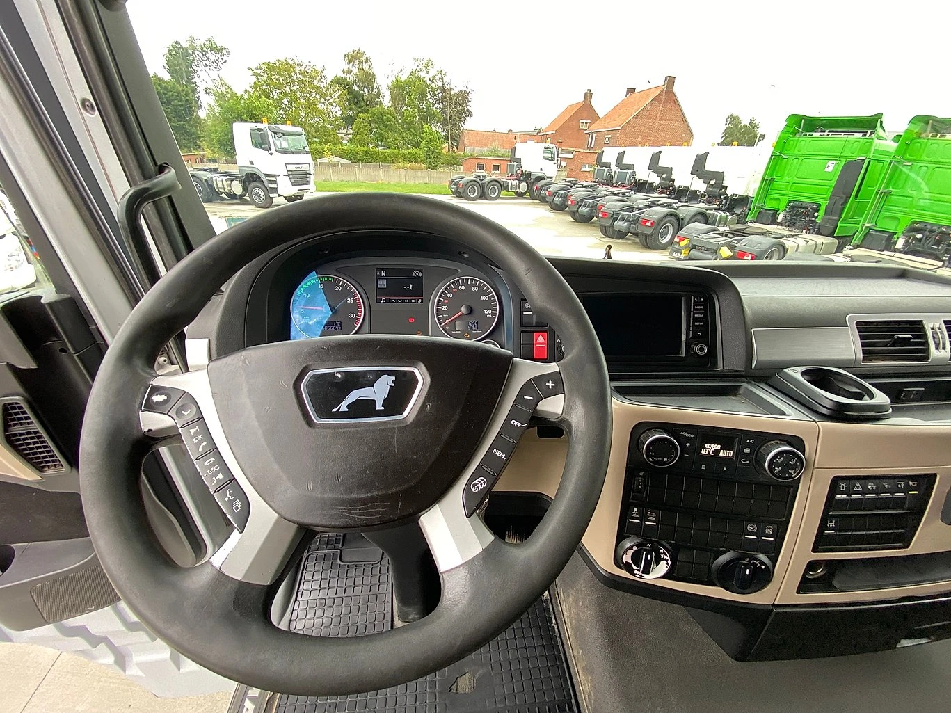 Man Tgx 4X4 Hydrodrive, снимка 11 - Камиони - 53751979