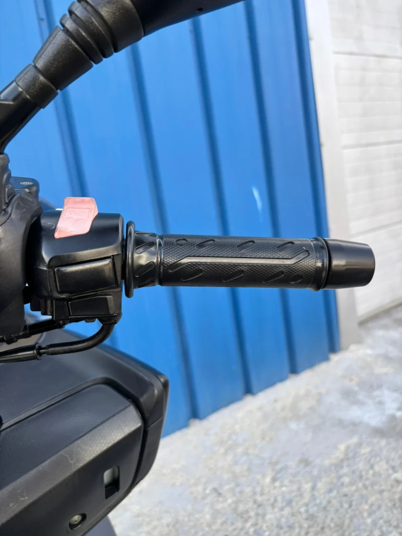 Kymco Downtown X-town300i Abs, снимка 9 - Мотоциклети и мототехника - 51420958