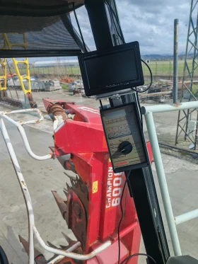 Комбайн Claas Jaguar 860, снимка 13