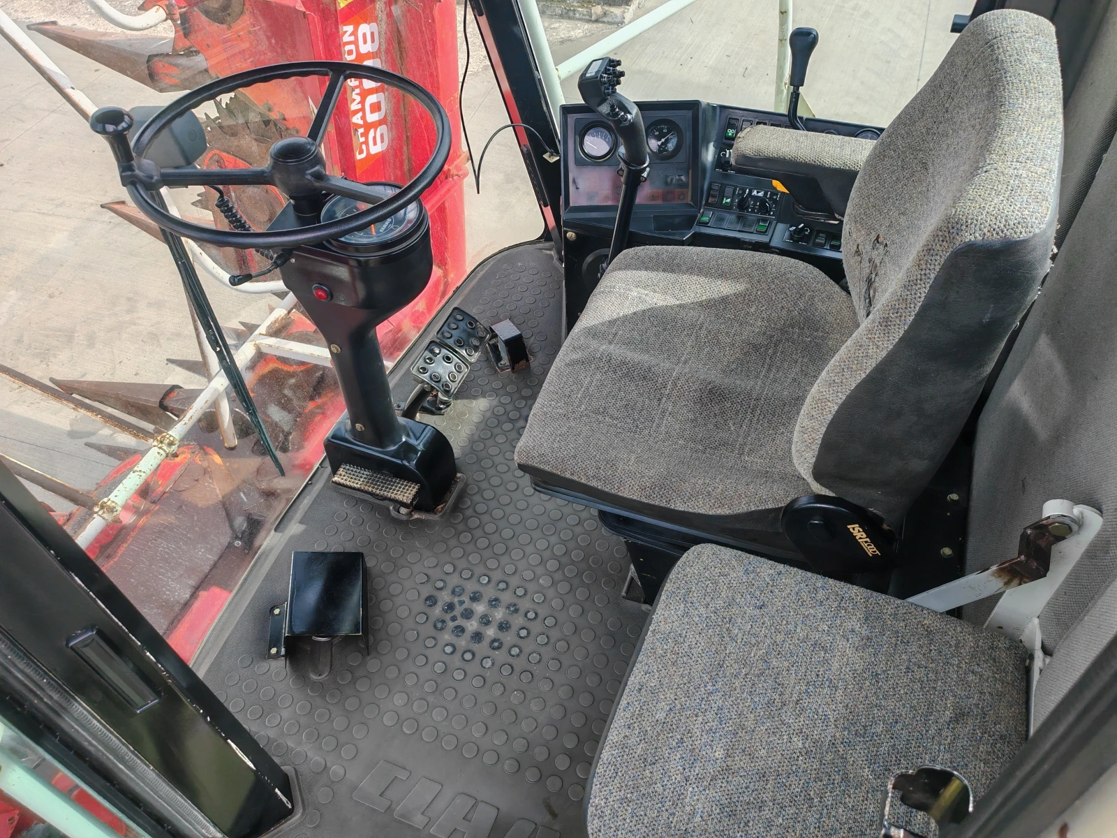 Комбайн Claas Jaguar 860, снимка 11 - Селскостопанска техника - 54005787