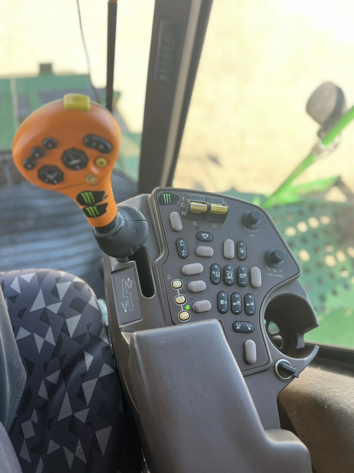 Комбайн John Deere 9660i WTS, снимка 7 - Селскостопанска техника - 55708900