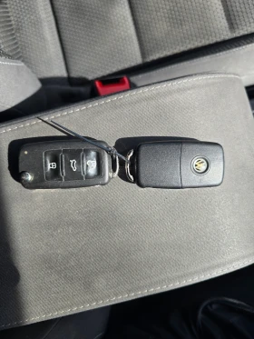 VW Touran 1.6TDI* 105к.с.* КАМЕРА * 7 места , снимка 16