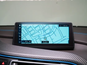 BMW i8 Coupe AWD, снимка 12