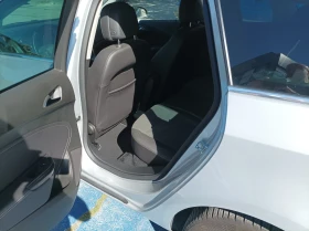 Opel Astra SportsTourer 1.7cdti, снимка 2