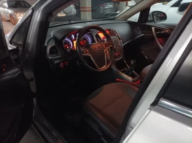 Opel Astra SportsTourer 1.7cdti, снимка 17