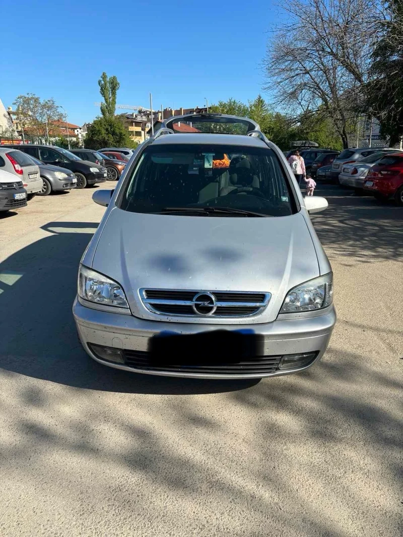 Opel Zafira, снимка 1 - Автомобили и джипове - 48031100