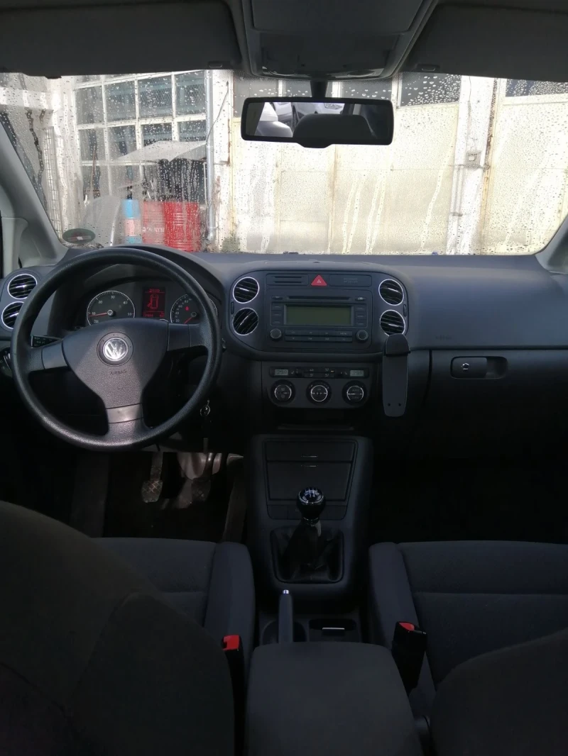 VW Golf Plus 1.9 TDI, снимка 8 - Автомобили и джипове - 48645546